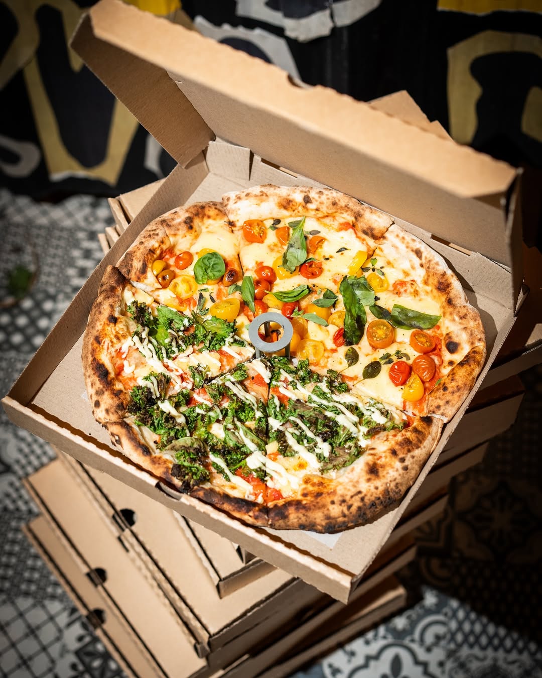Pizza recien horneada
